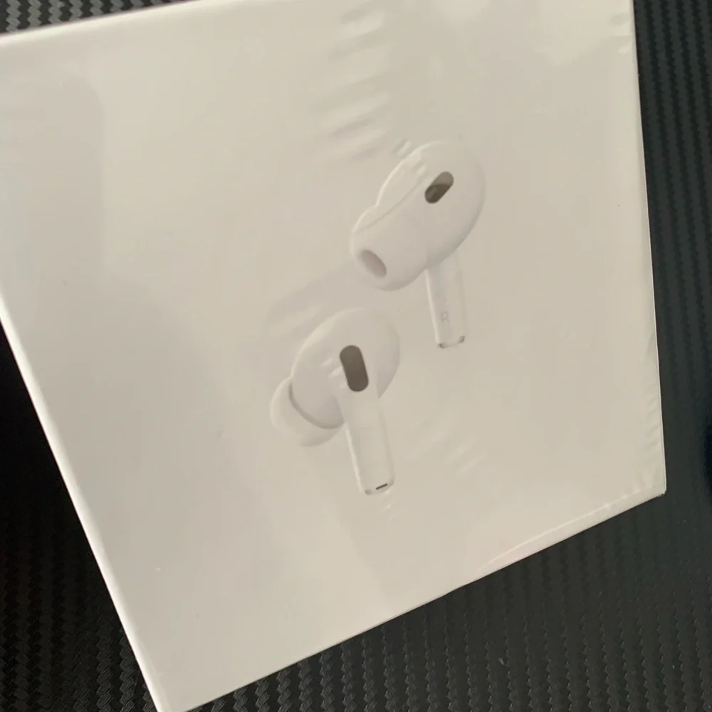 airpods pro 2nd gen (brand new sealed)